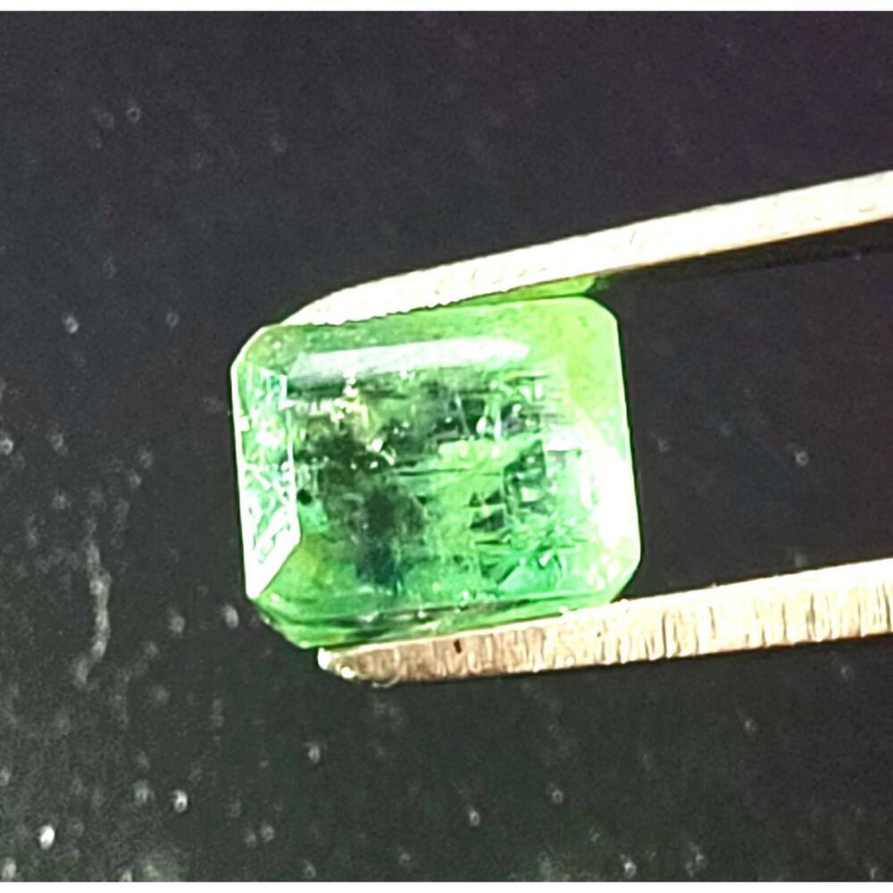 Non Treated‎ Natural Deep Cut 2.22ct Emerald Gorgeous Luster